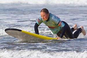 picture of a beginner surfer