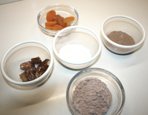 01.02 Los ingredientes para las Trufas recuperadoras post ejercicio en blog de recetas fitness y blog de fitness para mujeres