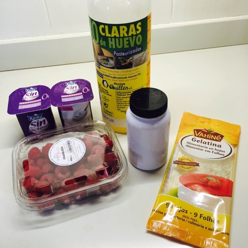 01. Ingredientes para mousse de frambuesa fit en blog de fitness para mujeres