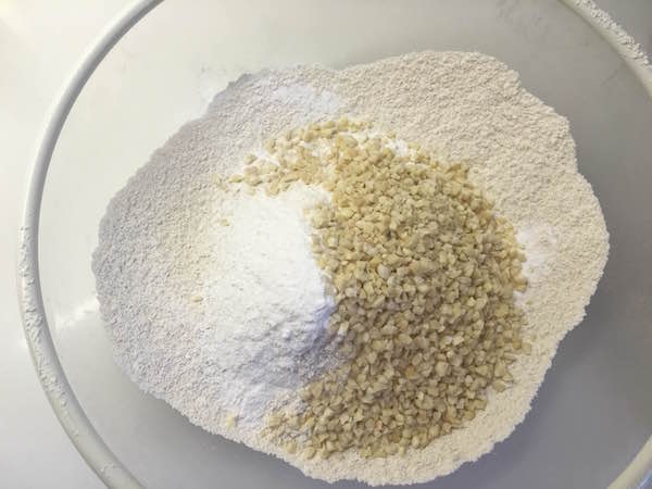 02. Ingredientes secos para las galletas de avena y batata en blog de fitness para mujeres