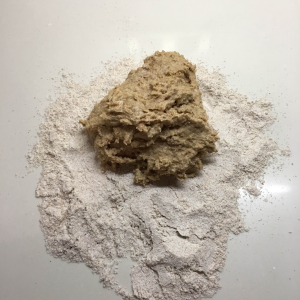 03. Amasar para las trenzas rellenas de fresas en blog de recetas fitness