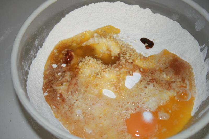 03. mezclar ingredientes para galletas fit en blog de fitness y nutrición